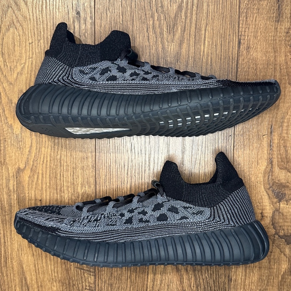 Adidas Yeezy Boost 350 V2 CMPCT- IG1906. Slate Onyx